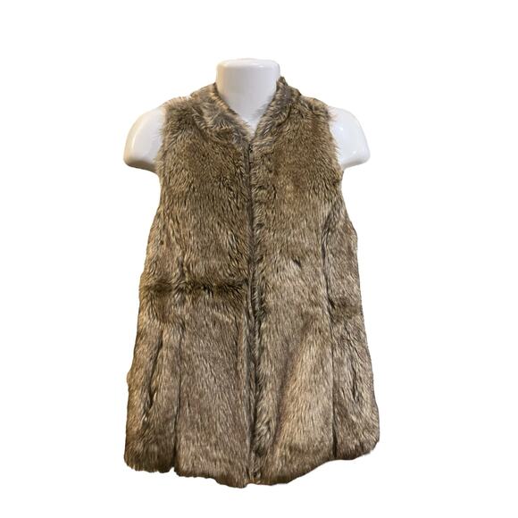 Maurices Jackets & Blazers - Maurices Women's Brown Full Zip Faux Fur Vest W/ Sweater Knit Backing | Size M